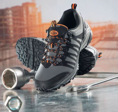 Obuv pro volný čas