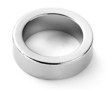 Magnet neodymový - kruh, pr. 15/11 mm, v. 4,5 mm, síla 2,5 kg