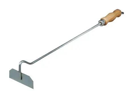 Vyhrabávač krbový, dřevěná rukojeť, pozink